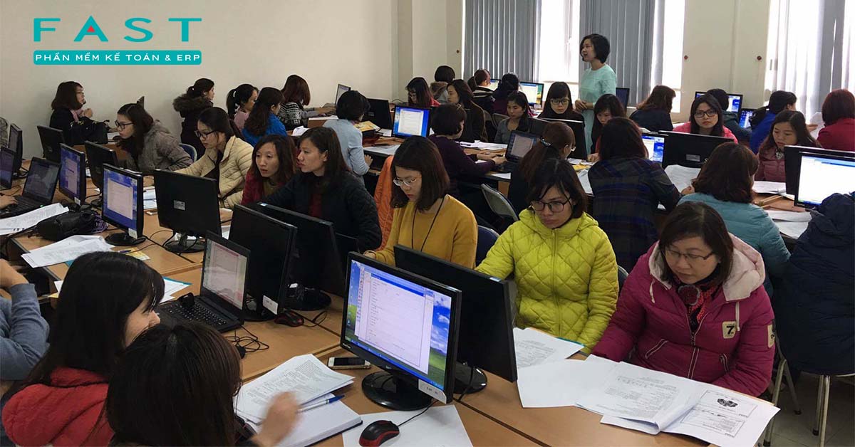 Lịch đào tạo phần mềm kế toán Fast Accounting Online định kỳ năm 2021